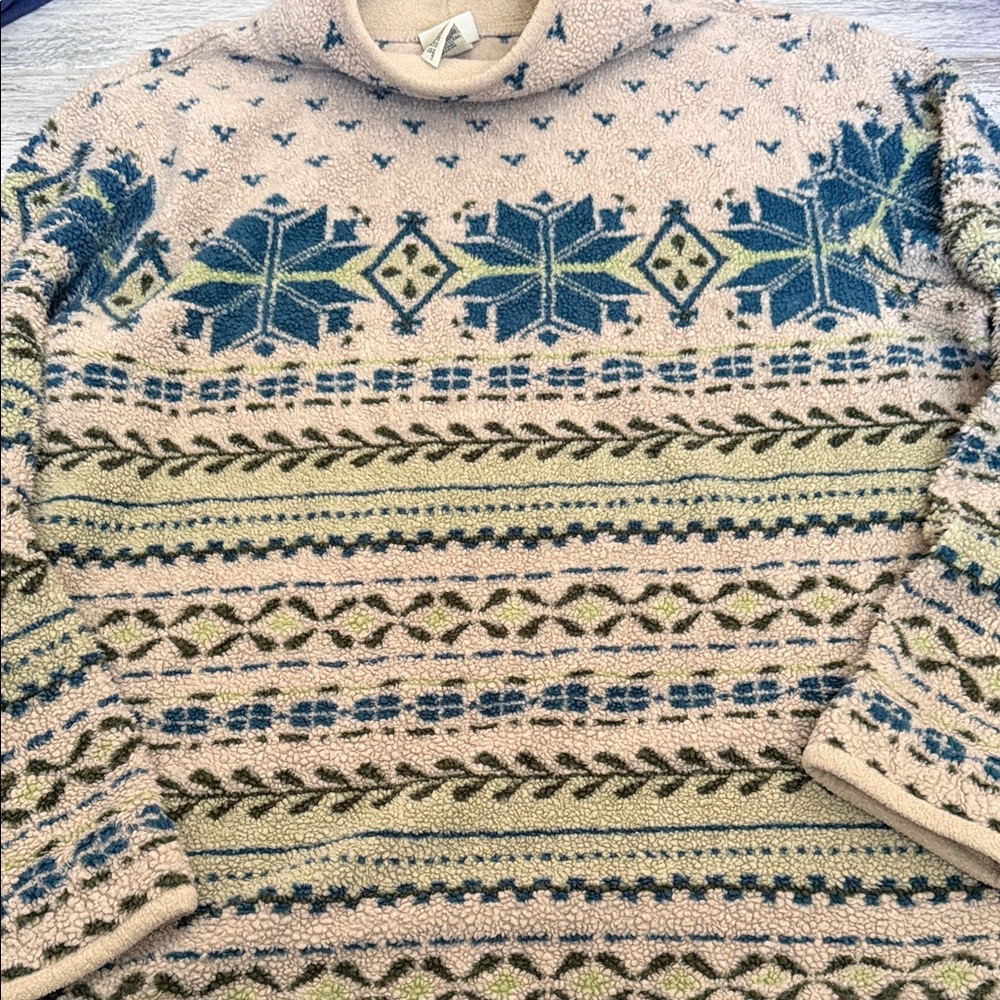 LL Bean Women’s Winter Patterned Sweater Warm - Blue and Green Large - Picture 1 of 4